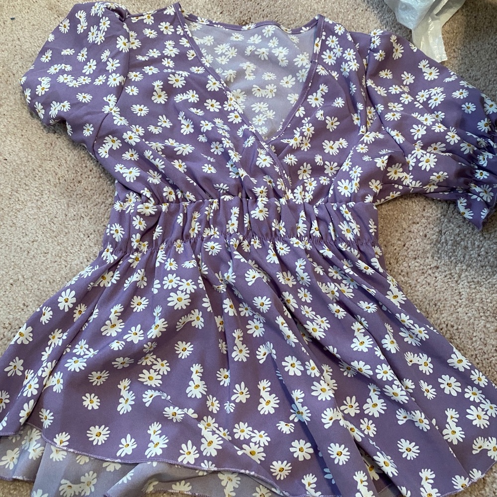 Purple daisy top